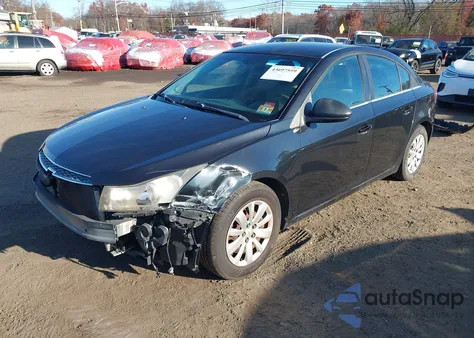 2011 Chevrolet Cruze Ls z USA, uszkodzony, nr VIN 1G1PC5SH9B7239670